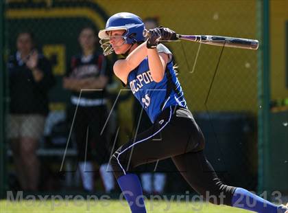 Thumbnail 3 in Brockport vs. Clarence (NYSPHSAA Class AA Western Regional) photogallery.