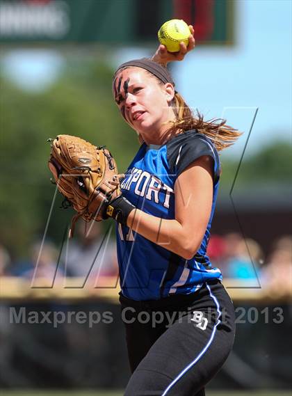 Thumbnail 3 in Brockport vs. Clarence (NYSPHSAA Class AA Western Regional) photogallery.