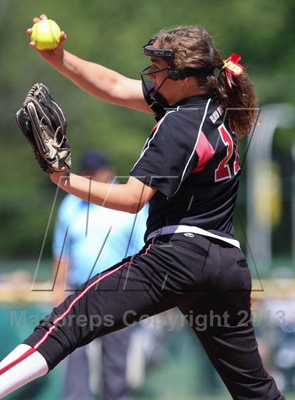 Thumbnail 3 in Brockport vs. Clarence (NYSPHSAA Class AA Western Regional) photogallery.