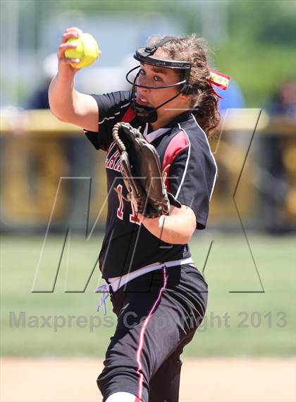 Thumbnail 3 in Brockport vs. Clarence (NYSPHSAA Class AA Western Regional) photogallery.