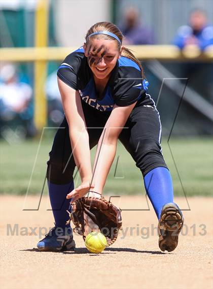 Thumbnail 3 in Brockport vs. Clarence (NYSPHSAA Class AA Western Regional) photogallery.