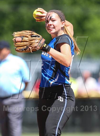 Thumbnail 1 in Brockport vs. Clarence (NYSPHSAA Class AA Western Regional) photogallery.