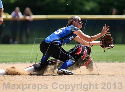 Thumbnail 2 in Brockport vs. Clarence (NYSPHSAA Class AA Western Regional) photogallery.