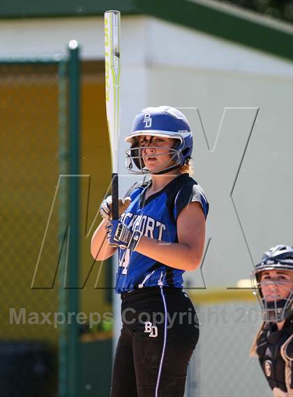 Thumbnail 3 in Brockport vs. Clarence (NYSPHSAA Class AA Western Regional) photogallery.
