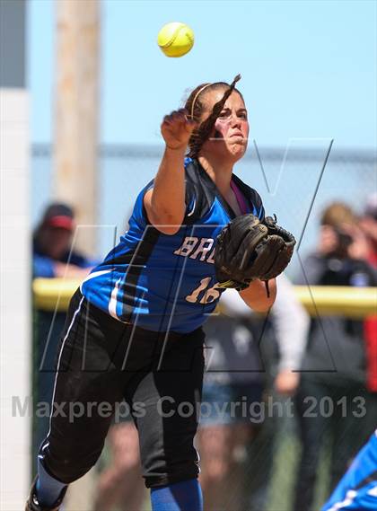 Thumbnail 3 in Brockport vs. Clarence (NYSPHSAA Class AA Western Regional) photogallery.