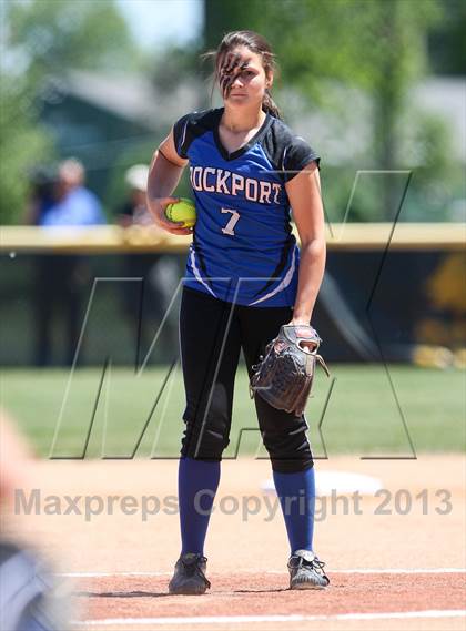 Thumbnail 1 in Brockport vs. Clarence (NYSPHSAA Class AA Western Regional) photogallery.
