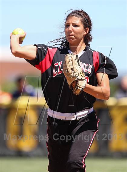 Thumbnail 2 in Brockport vs. Clarence (NYSPHSAA Class AA Western Regional) photogallery.