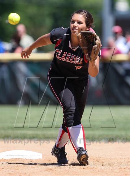 Thumbnail 3 in Brockport vs. Clarence (NYSPHSAA Class AA Western Regional) photogallery.