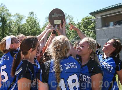 Thumbnail 1 in Brockport vs. Clarence (NYSPHSAA Class AA Western Regional) photogallery.