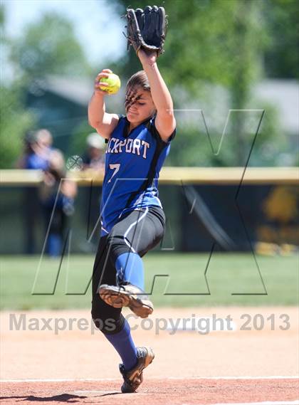 Thumbnail 3 in Brockport vs. Clarence (NYSPHSAA Class AA Western Regional) photogallery.