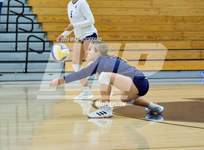 Thumbnail 1 in Rio Mesa @ Dos Pueblos photogallery.