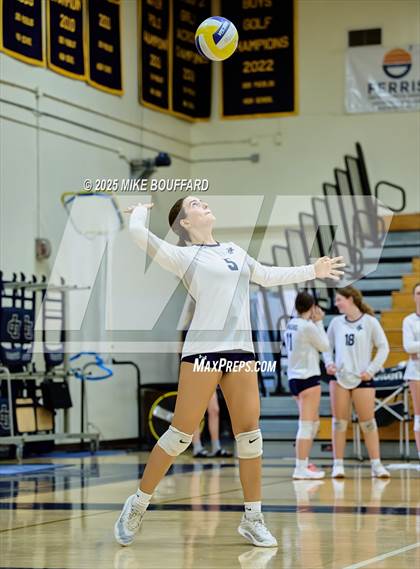 Thumbnail 2 in Rio Mesa @ Dos Pueblos photogallery.