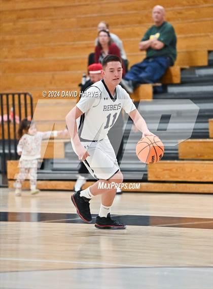 Thumbnail 3 in Bear Creek vs Columbine photogallery.