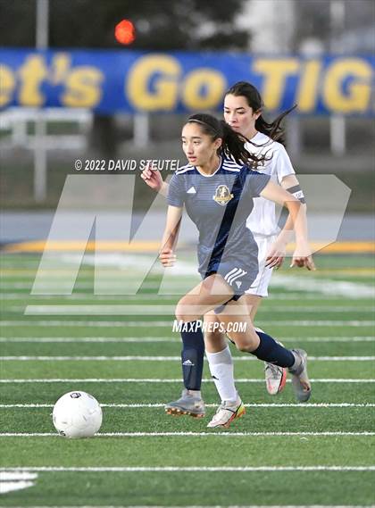 Thumbnail 1 in Yuba City @ Inderkum photogallery.