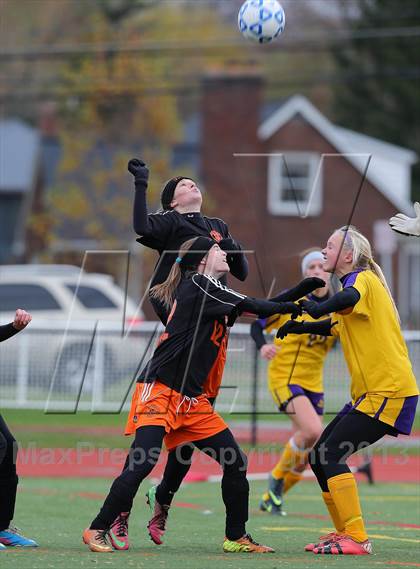 Thumbnail 1 in Holland vs. Keshequa (Section 6 Class C Final) photogallery.