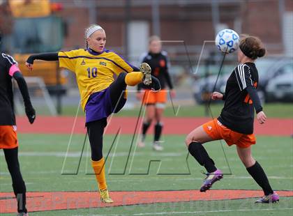 Thumbnail 1 in Holland vs. Keshequa (Section 6 Class C Final) photogallery.
