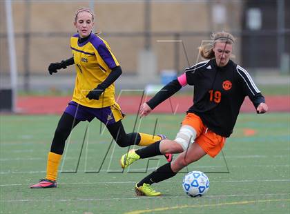 Thumbnail 1 in Holland vs. Keshequa (Section 6 Class C Final) photogallery.