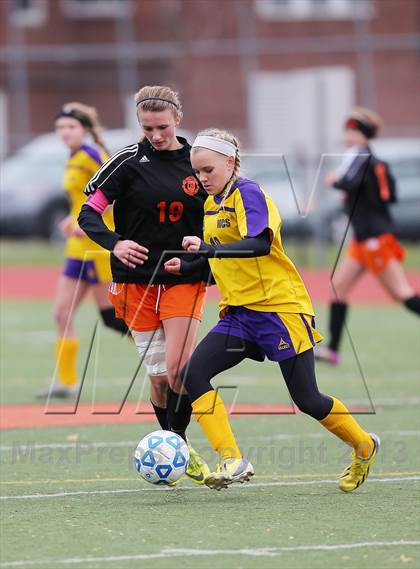 Thumbnail 2 in Holland vs. Keshequa (Section 6 Class C Final) photogallery.