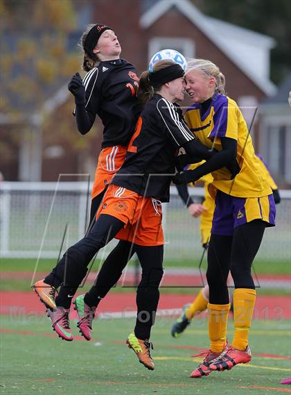 Thumbnail 1 in Holland vs. Keshequa (Section 6 Class C Final) photogallery.