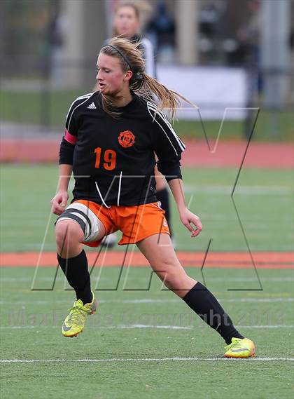 Thumbnail 3 in Holland vs. Keshequa (Section 6 Class C Final) photogallery.