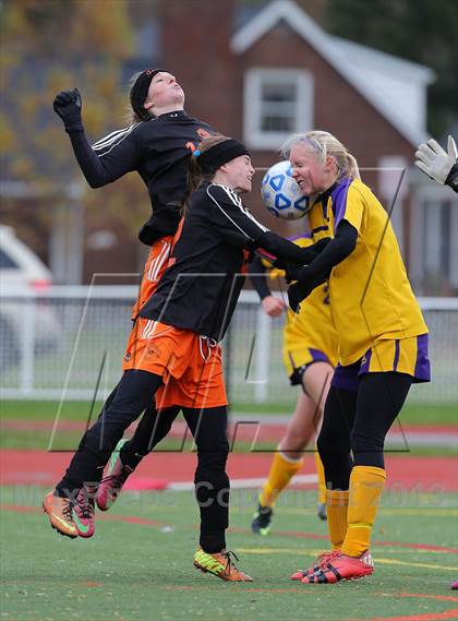 Thumbnail 3 in Holland vs. Keshequa (Section 6 Class C Final) photogallery.