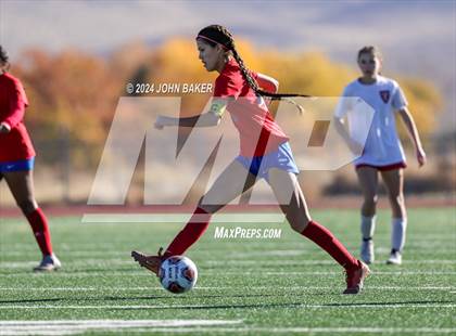 Thumbnail 2 in Equipo Academy vs. Truckee (NIAA 3A State Semifinals) photogallery.