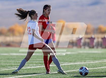 Thumbnail 1 in Equipo Academy vs. Truckee (NIAA 3A State Semifinals) photogallery.