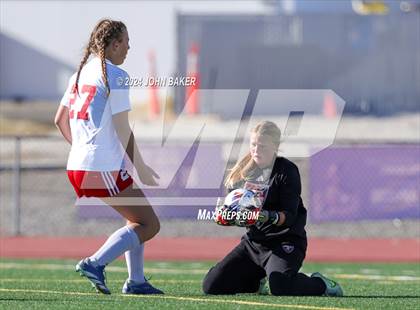 Thumbnail 3 in Equipo Academy vs. Truckee (NIAA 3A State Semifinals) photogallery.