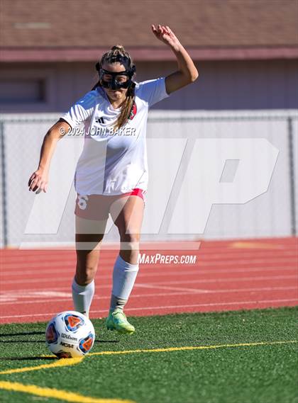 Thumbnail 2 in Equipo Academy vs. Truckee (NIAA 3A State Semifinals) photogallery.