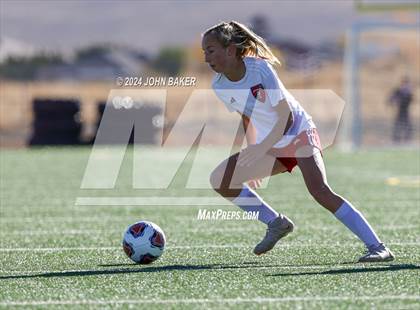 Thumbnail 2 in Equipo Academy vs. Truckee (NIAA 3A State Semifinals) photogallery.