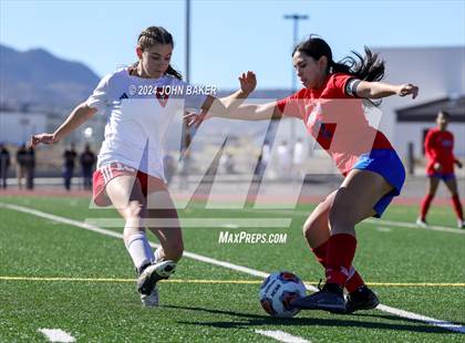 Thumbnail 2 in Equipo Academy vs. Truckee (NIAA 3A State Semifinals) photogallery.