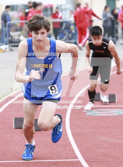 Thumbnail 2 in 4th Annual Randy Sturgeon Invitational (100, 110 HH, 300 LH, 400) photogallery.
