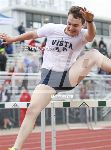 Thumbnail 3 in 4th Annual Randy Sturgeon Invitational (100, 110 HH, 300 LH, 400) photogallery.