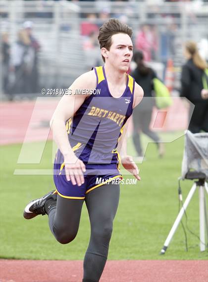 Thumbnail 2 in 4th Annual Randy Sturgeon Invitational (100, 110 HH, 300 LH, 400) photogallery.