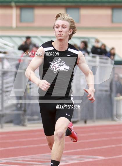 Thumbnail 3 in 4th Annual Randy Sturgeon Invitational (100, 110 HH, 300 LH, 400) photogallery.