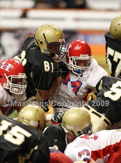 Thumbnail 3 in Nanuet vs. Hornell (NYSPHSAA Class B Final) photogallery.
