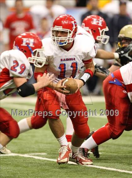 Thumbnail 2 in Nanuet vs. Hornell (NYSPHSAA Class B Final) photogallery.