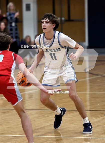 Thumbnail 2 in Charlotte Catholic @ Charlotte Latin photogallery.