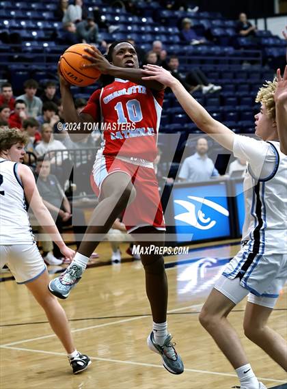 Thumbnail 1 in Charlotte Catholic @ Charlotte Latin photogallery.