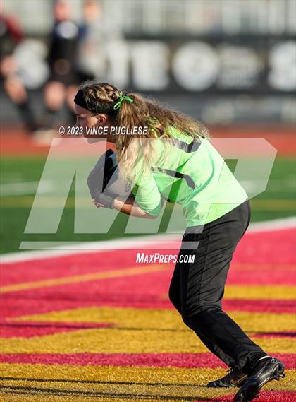 Thumbnail 1 in Ridgefield vs. Columbia River (WIAA 2A Playoffs) photogallery.