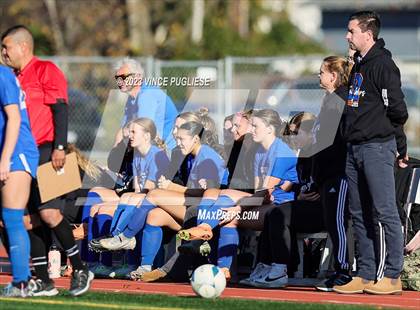 Thumbnail 3 in Ridgefield vs. Columbia River (WIAA 2A Playoffs) photogallery.