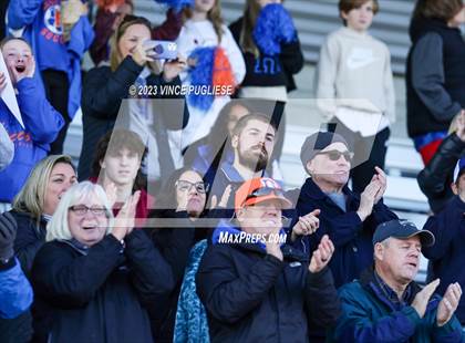 Thumbnail 1 in Ridgefield vs. Columbia River (WIAA 2A Playoffs) photogallery.