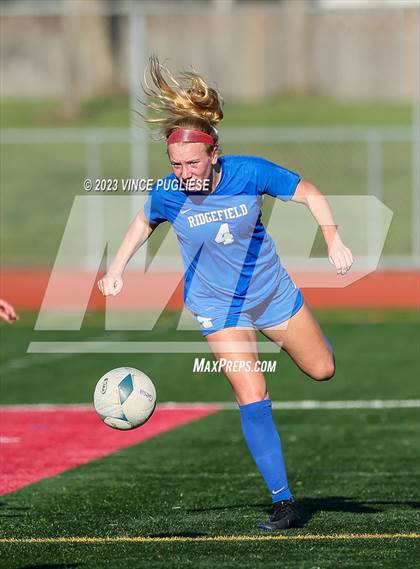 Thumbnail 2 in Ridgefield vs. Columbia River (WIAA 2A Playoffs) photogallery.