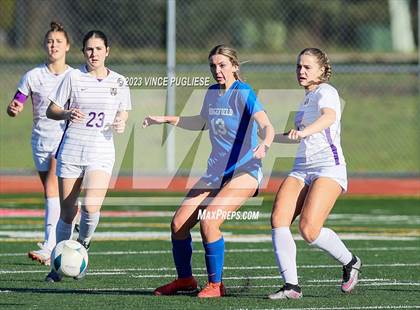 Thumbnail 3 in Ridgefield vs. Columbia River (WIAA 2A Playoffs) photogallery.