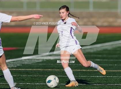 Thumbnail 3 in Ridgefield vs. Columbia River (WIAA 2A Playoffs) photogallery.