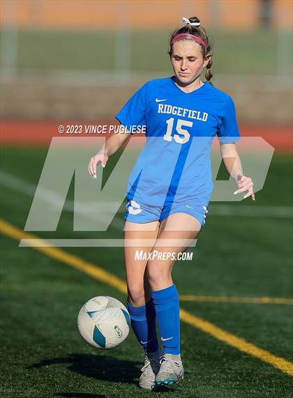 Thumbnail 1 in Ridgefield vs. Columbia River (WIAA 2A Playoffs) photogallery.