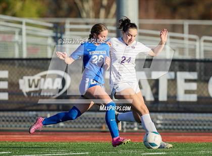 Thumbnail 3 in Ridgefield vs. Columbia River (WIAA 2A Playoffs) photogallery.