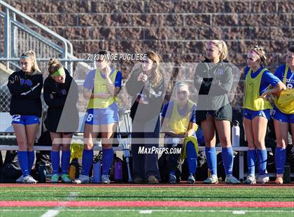Thumbnail 1 in Ridgefield vs. Columbia River (WIAA 2A Playoffs) photogallery.