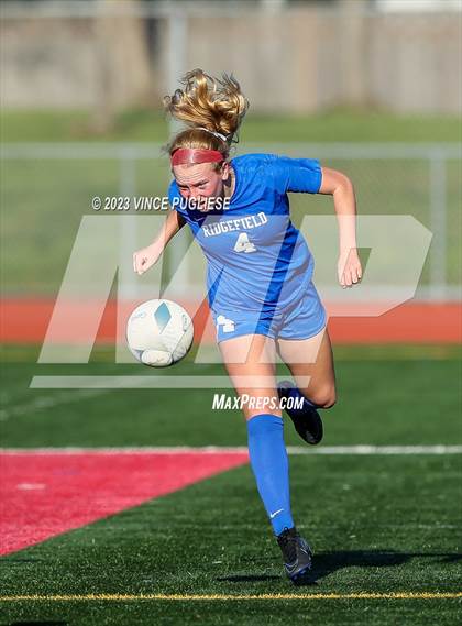 Thumbnail 1 in Ridgefield vs. Columbia River (WIAA 2A Playoffs) photogallery.