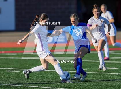 Thumbnail 2 in Ridgefield vs. Columbia River (WIAA 2A Playoffs) photogallery.